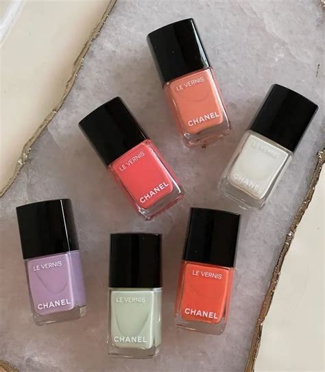 chanel summer nail polish 2022